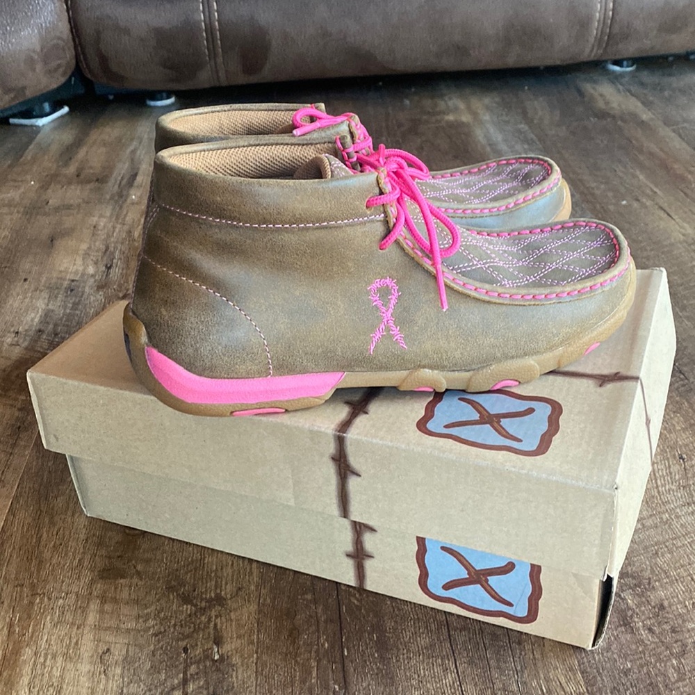 Twisted X Chukka
